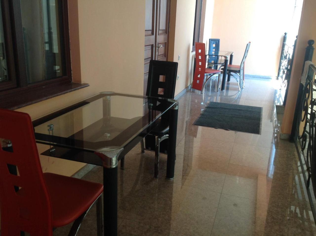 George'S House Hotel Kobuleti ภายนอก รูปภาพ